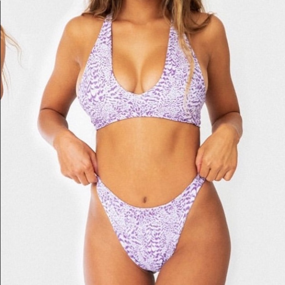 Skatie- Lacey Top in Charleston print